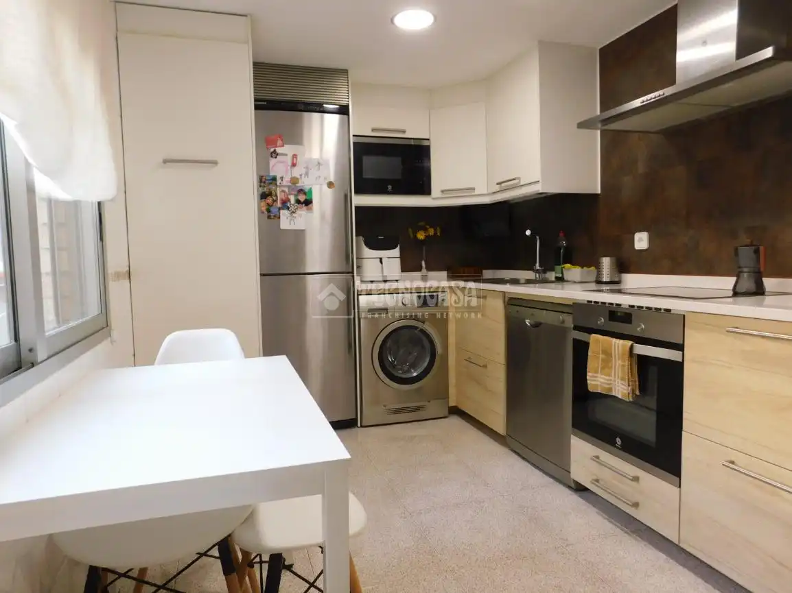 Cocina de Piso en venta en Zaragoza con Aire acondicionado, Calefacción y Terraza
