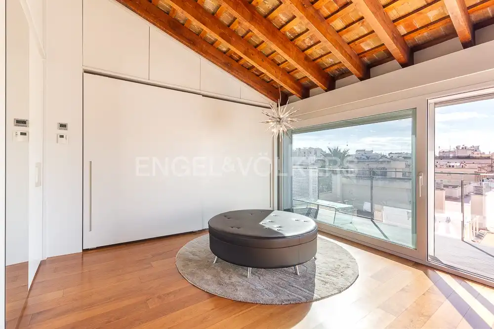 Sala d'estar de Àtic en venda en Valencia amb Aire condicionat, Calefacció i Terrassa