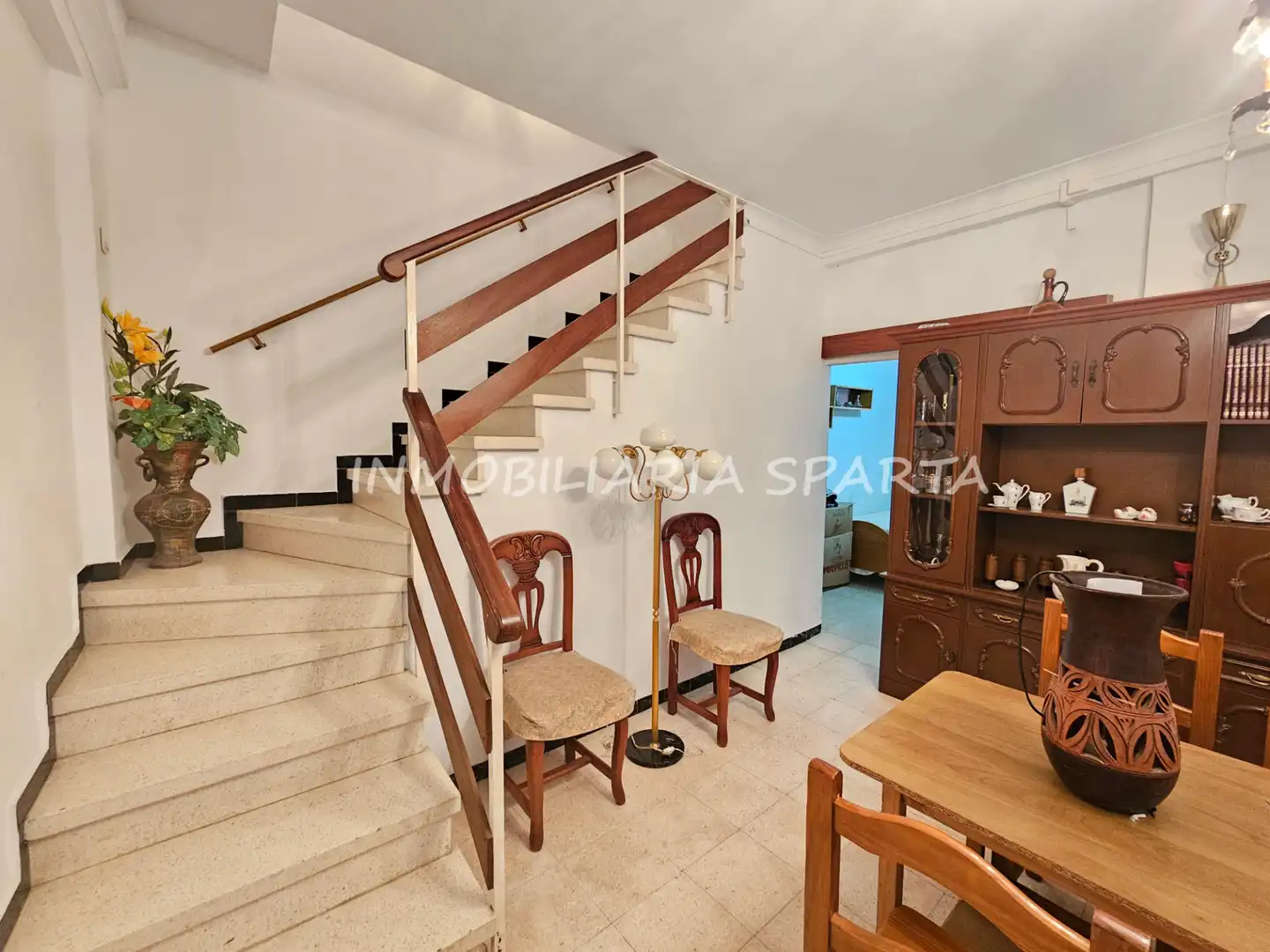 Casa adosada en venta en Santiponce con Terraza, Trastero y Balcón