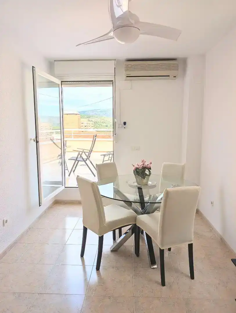 Menjador de Àtic en venda en Oropesa del Mar / Orpesa amb Aire condicionat i Piscina