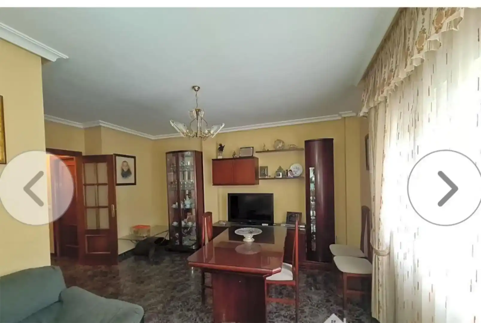 Sala d'estar de Dúplex en venda en Linares