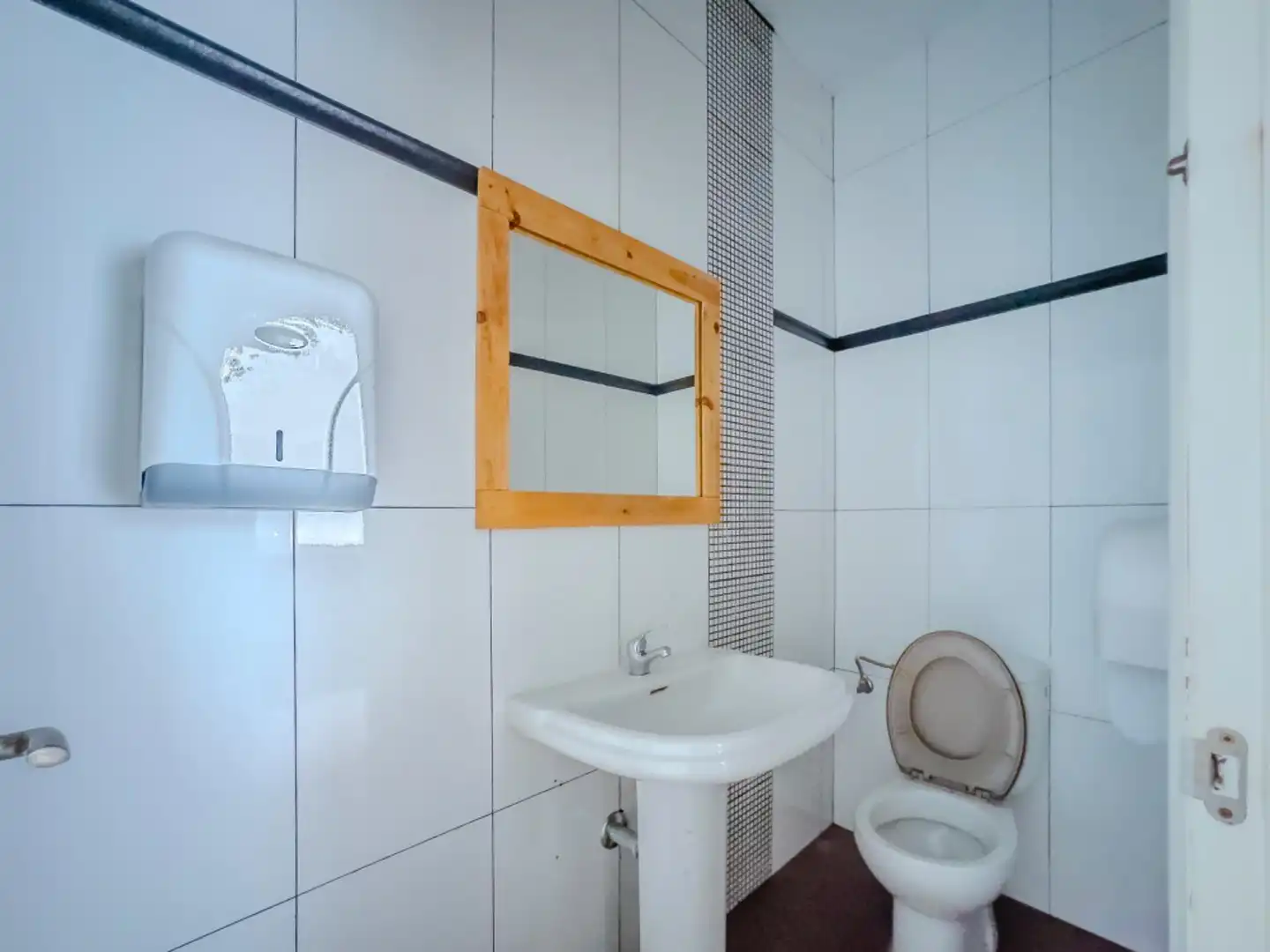 Business premises for sale in Maliaño, imagen 17