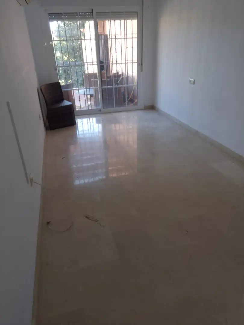 Haus oder Chalet zum Verkauf in Mijas mit Klimaanlage, Heizung und Privatgarten