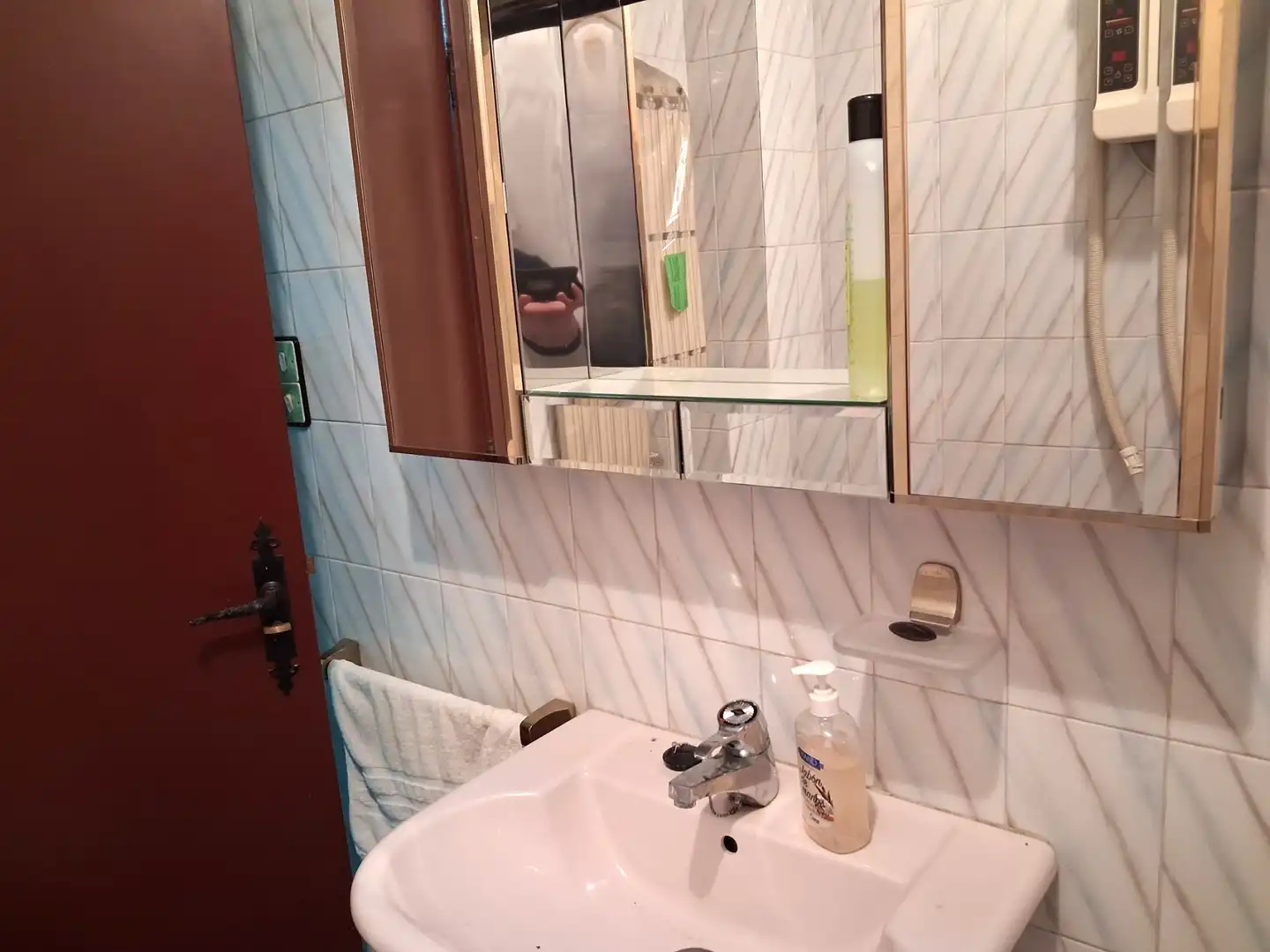 Badezimmer von Geschaftsraum zum Verkauf in Zaragoza mit Möbliert