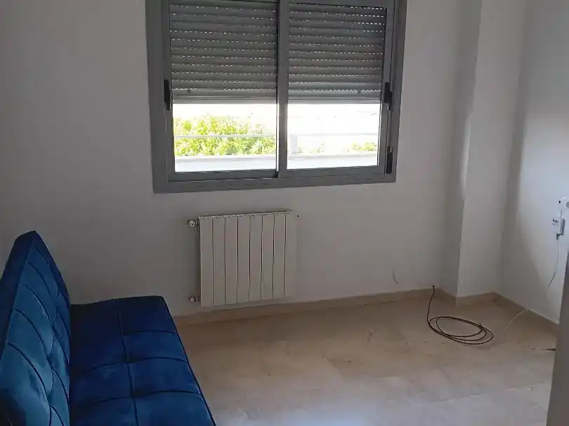 Dormitori de Pis en venda en Sanlúcar la Mayor amb Aire condicionat, Piscina i Moblat