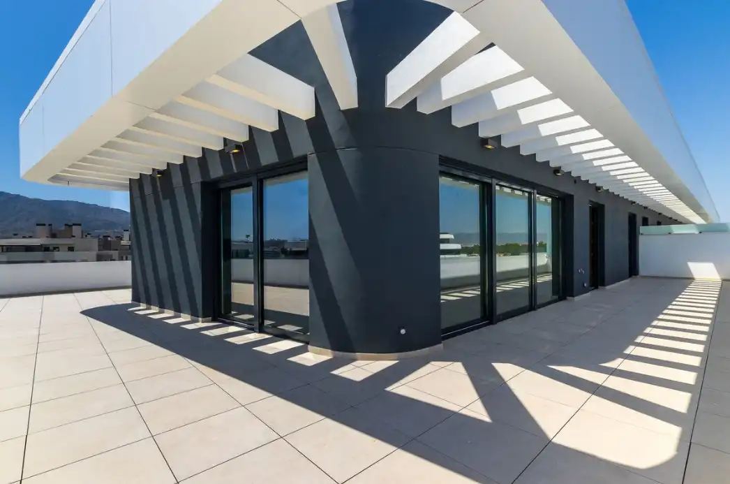 Vista exterior de Ático en venta en Torremolinos con Aire acondicionado, Terraza y Trastero