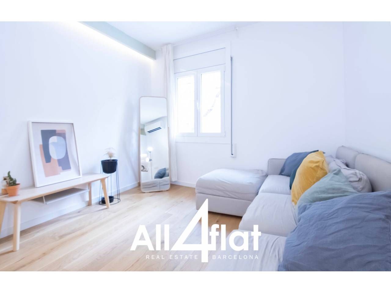 Bedroom of Flat to rent in  Barcelona Capital  with Air Conditioner, Terrace and Furnished