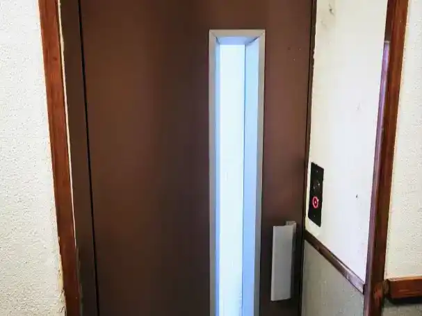 Flat for sale in  Madrid Capital  with Air Conditioner