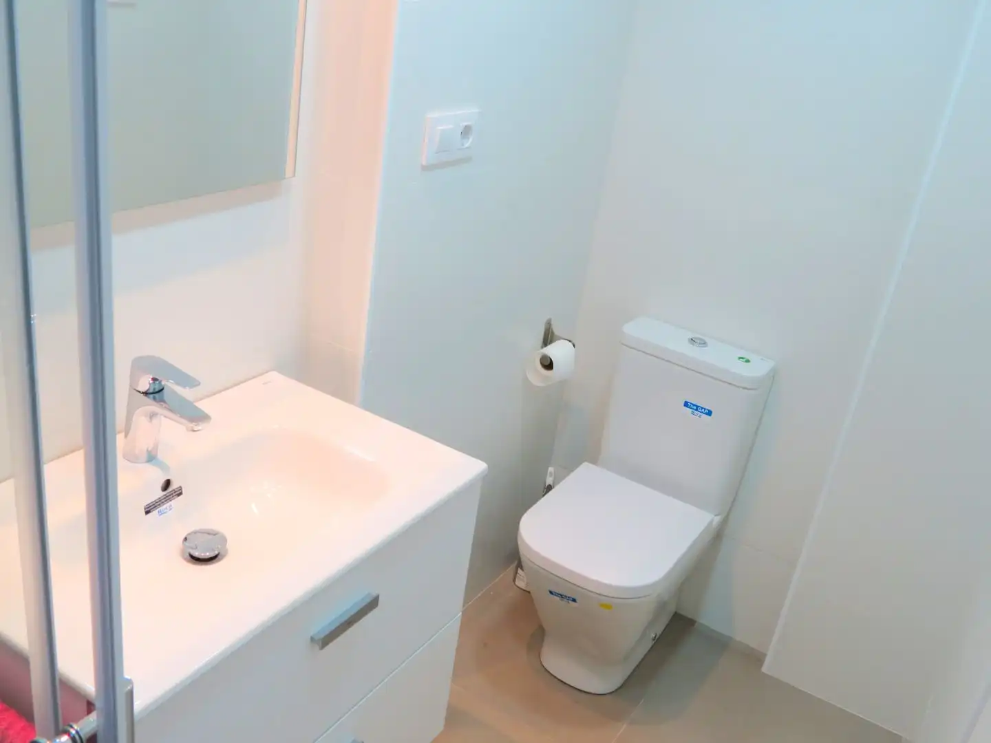 Flat for rent in Avenida Hermanos Machado, 87, Torrefiel