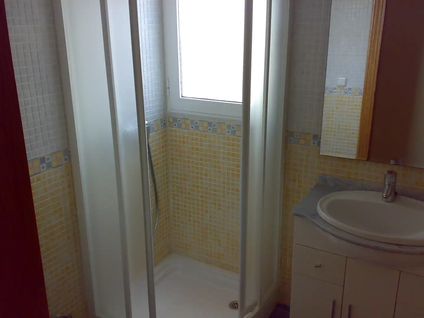 Bathroom of Flat for rent in Orihuela  with Private garden, Furnished and Oven
