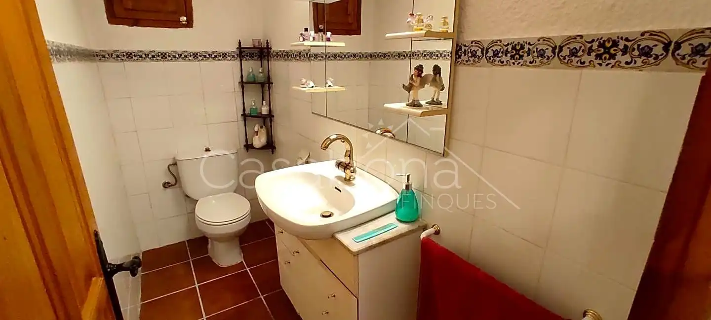 Baño de Finca rústica en venta en Arbúcies con Jardín privado, Terraza y Amueblado