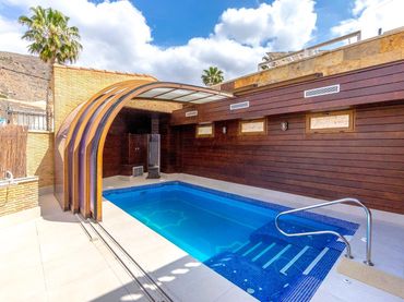 Xalet amb piscina en venda a Montepinar - La Aparecida - Raiguero