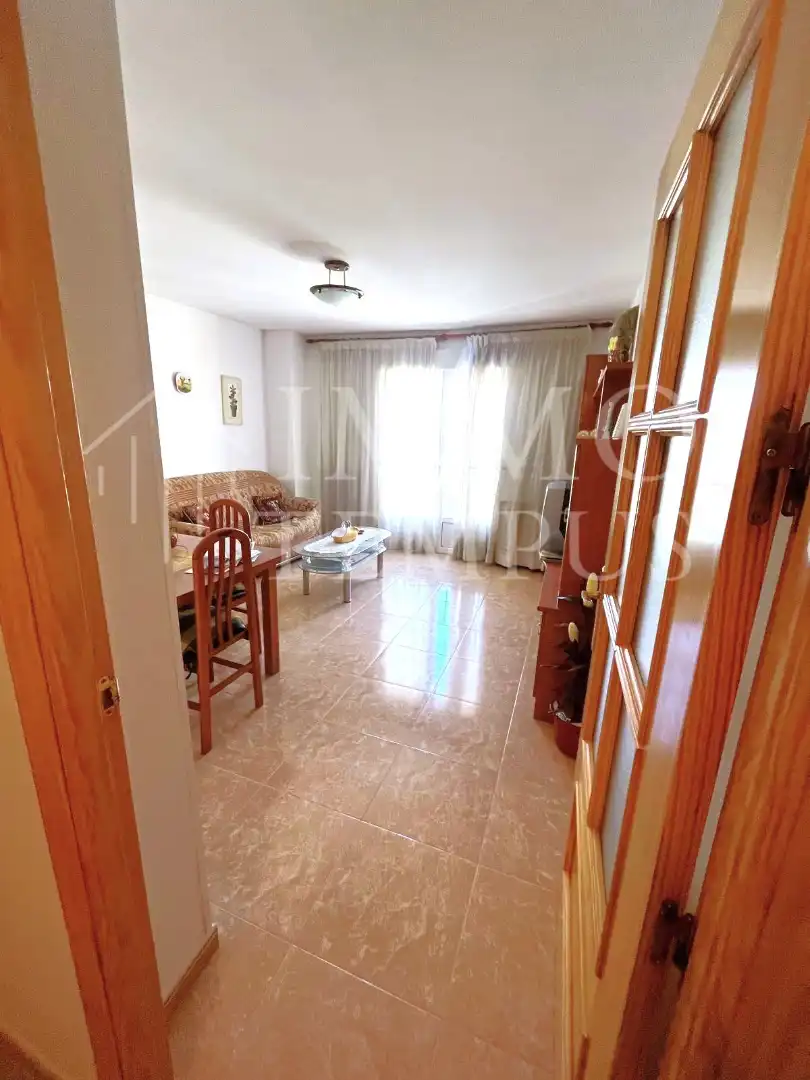 Sala d'estar de Pis en venda en Benalúa amb Moblat, Forn i Rentadora
