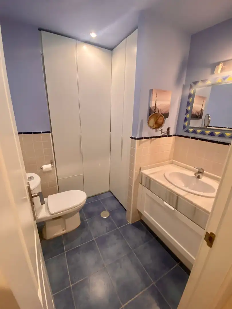 Bathroom of Apartments for sale in Marbella  with Air Conditioner, Terrace and Swimming Pool