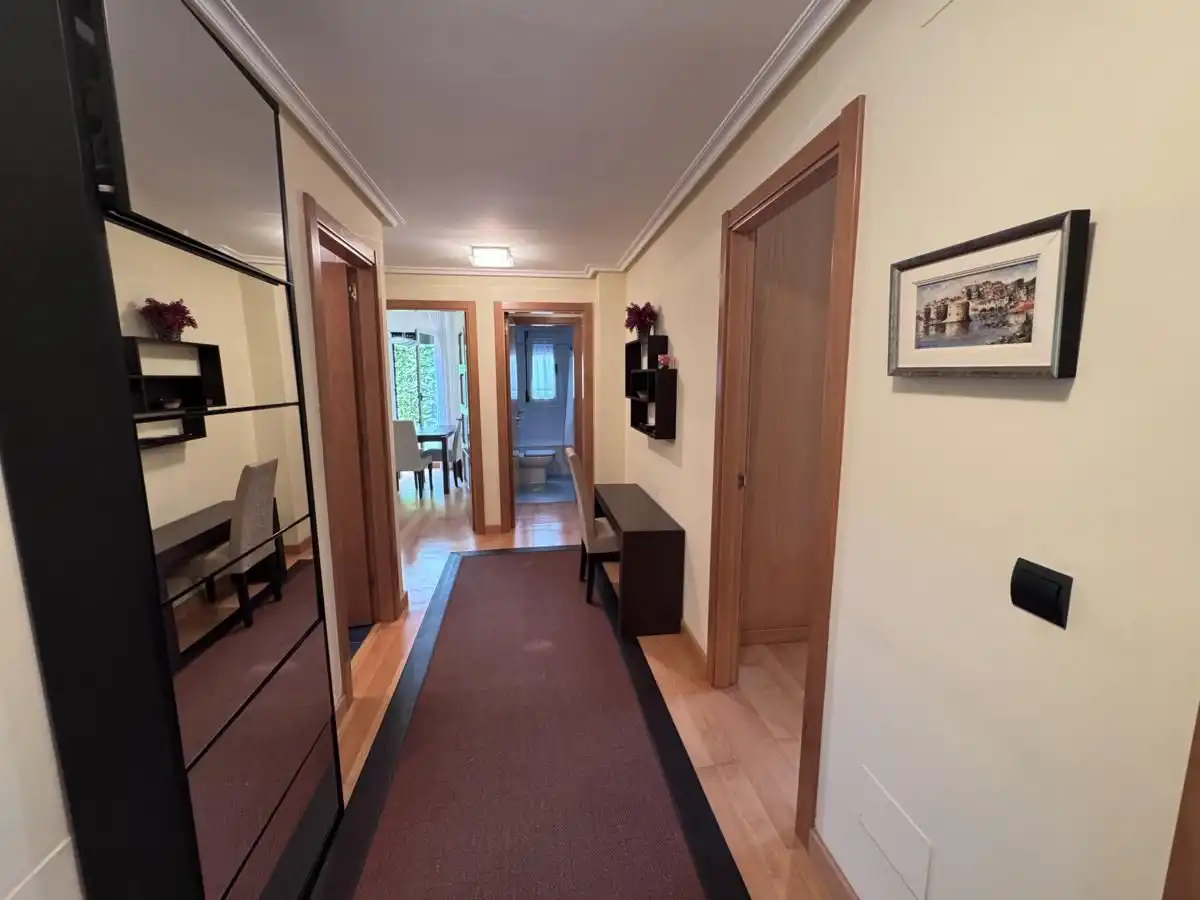 Wohnung zum Verkauf in Llanes mit Heizung, Privatgarten und Terrasse