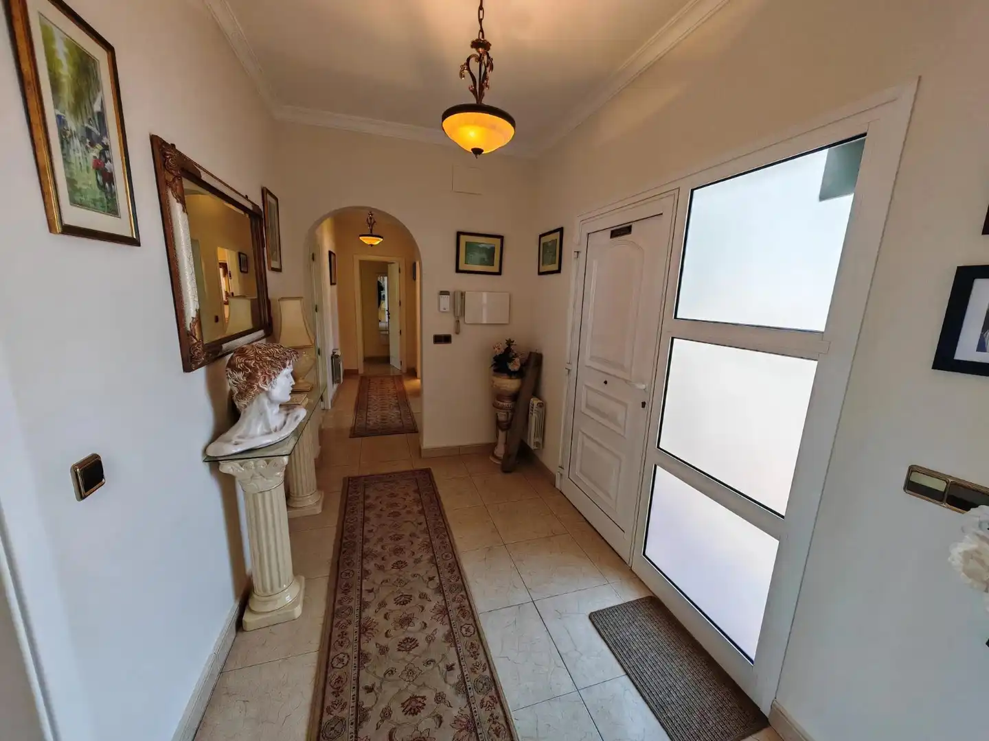 Houses for sale in Moraira