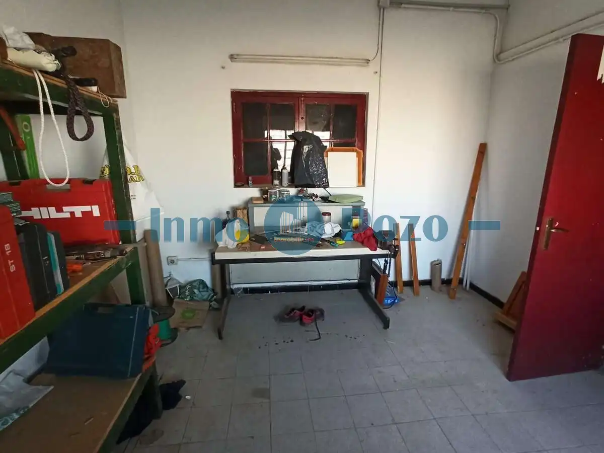 Nau industrial en venda en Almendralejo