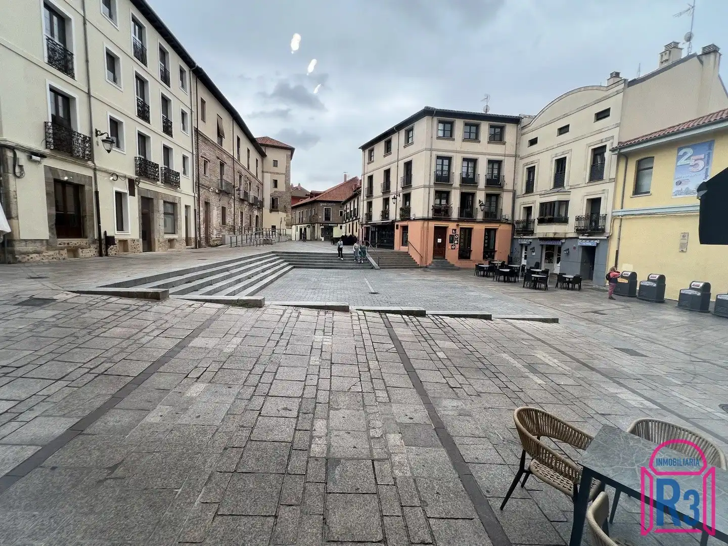 Exterior view of Apartments for sale in León Capital   with Heating, Terrace and Storage room