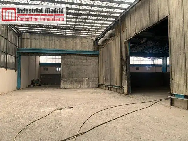 Vista exterior de Nau industrial de lloguer en Madrid