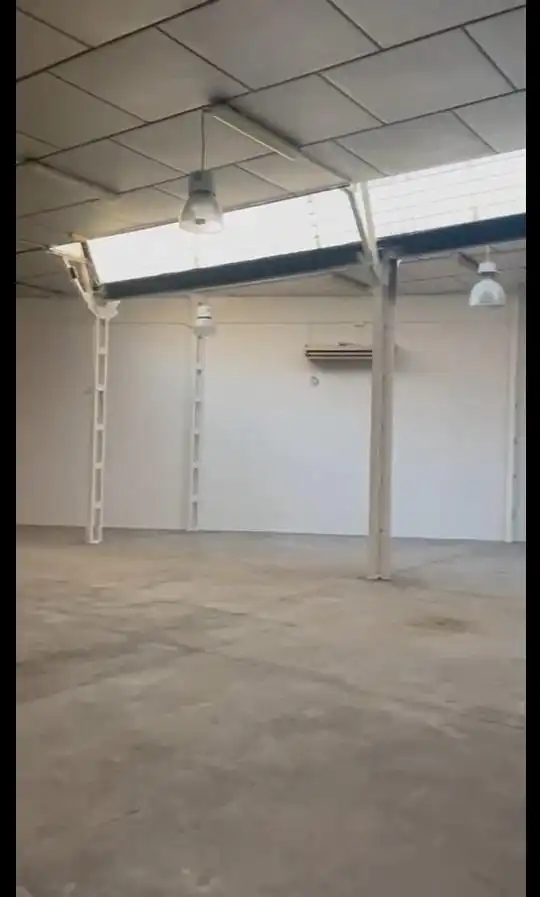 Fabrikhallen zum Verkauf in Murcia