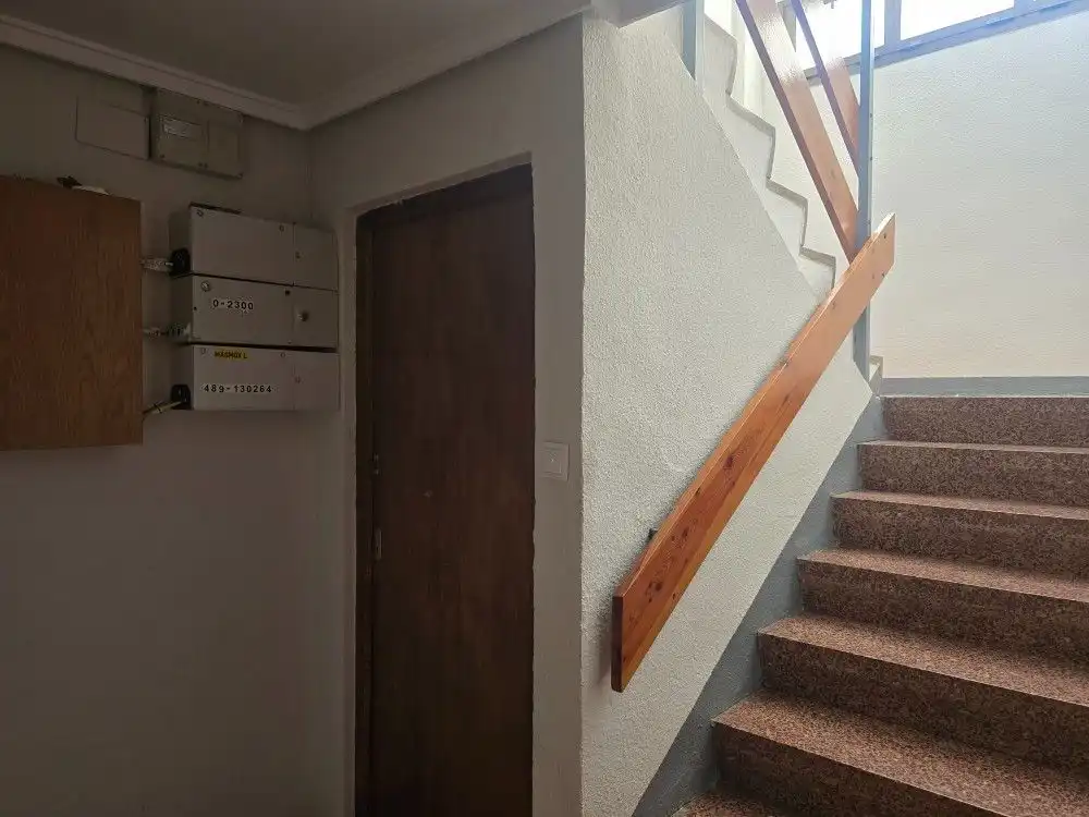 Piso en venta en Jaca con Calefacción, Terraza y Trastero