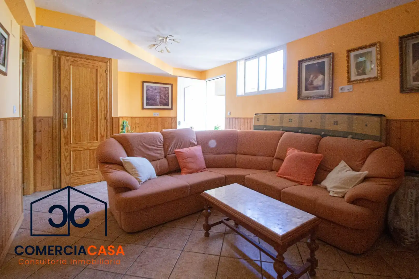 Casa adosada en venta en Jun con Aire acondicionado, Calefacción y Terraza