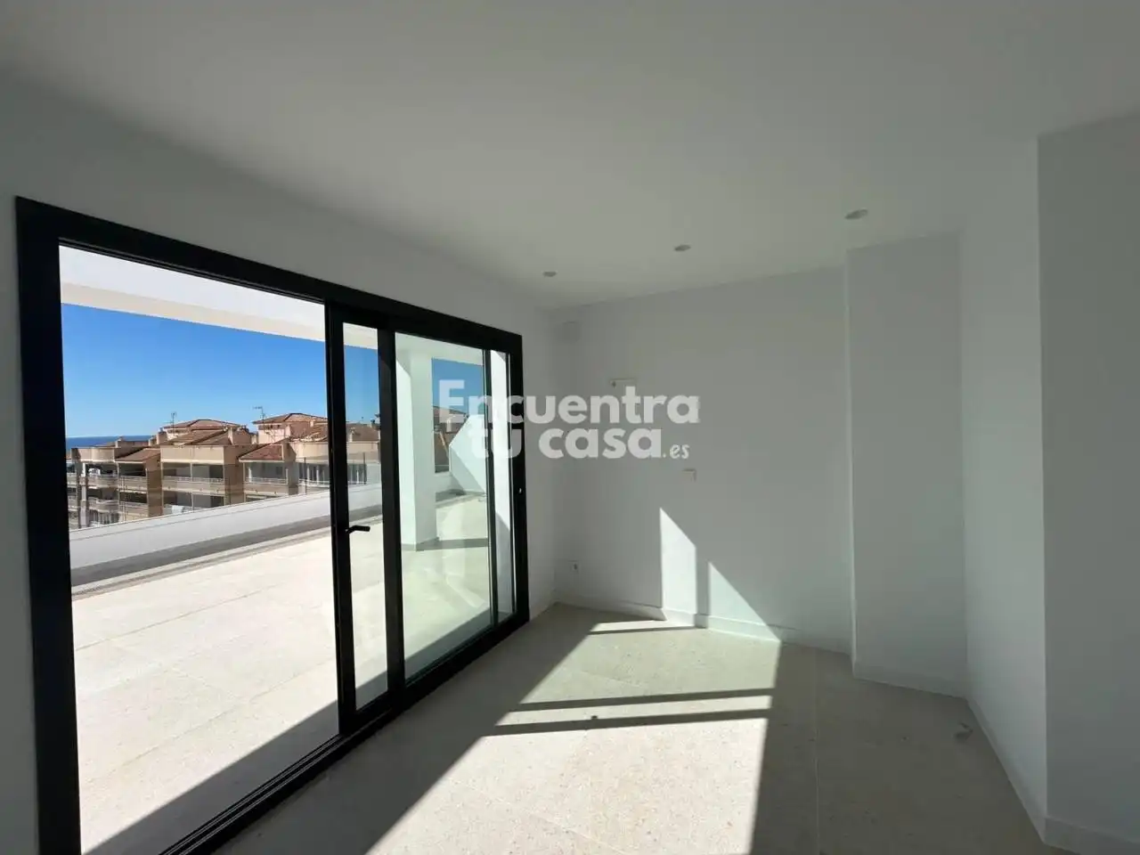 Dormitori de Àtic en venda en Villajoyosa / La Vila Joiosa amb Aire condicionat, Calefacció i Terrassa