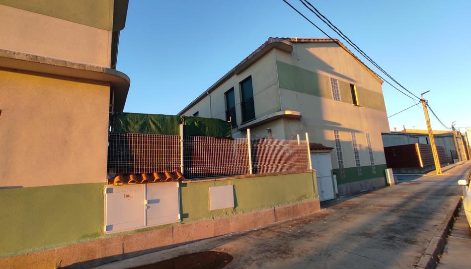 Foto 1 de Casa adosada en venda a Calle Aldealengua, Babilafuente, Salamanca