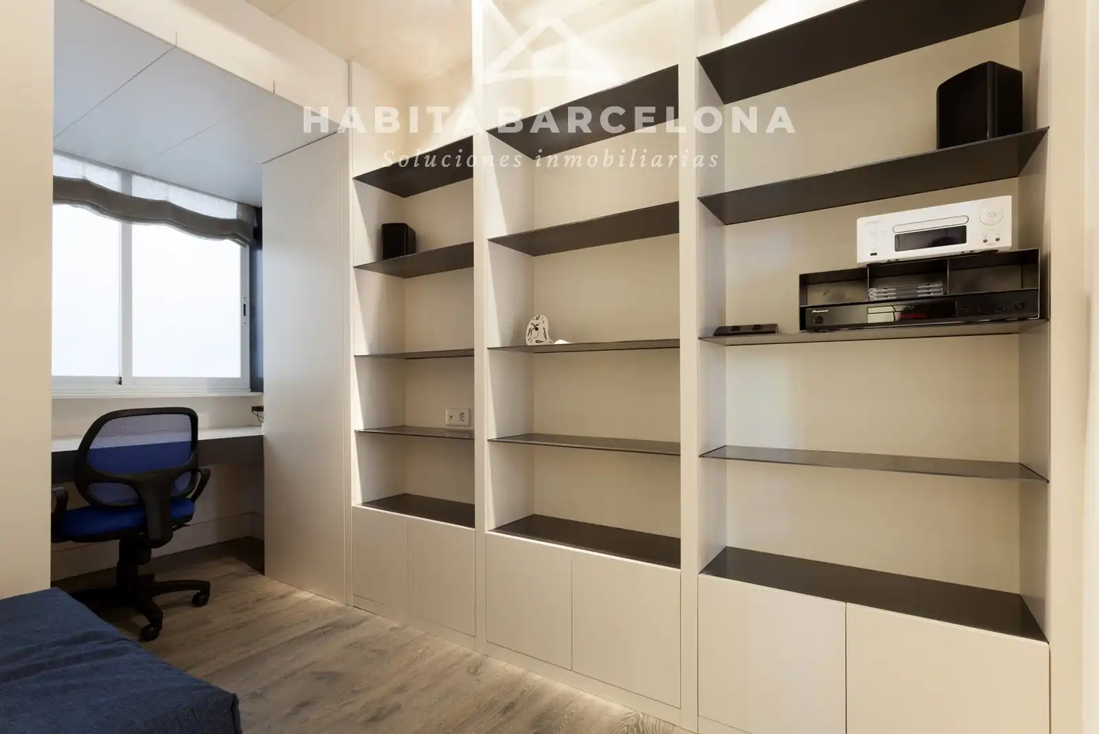 Flat for rent in Barcelona  with Air Conditioner, Heating and Parquet flooring