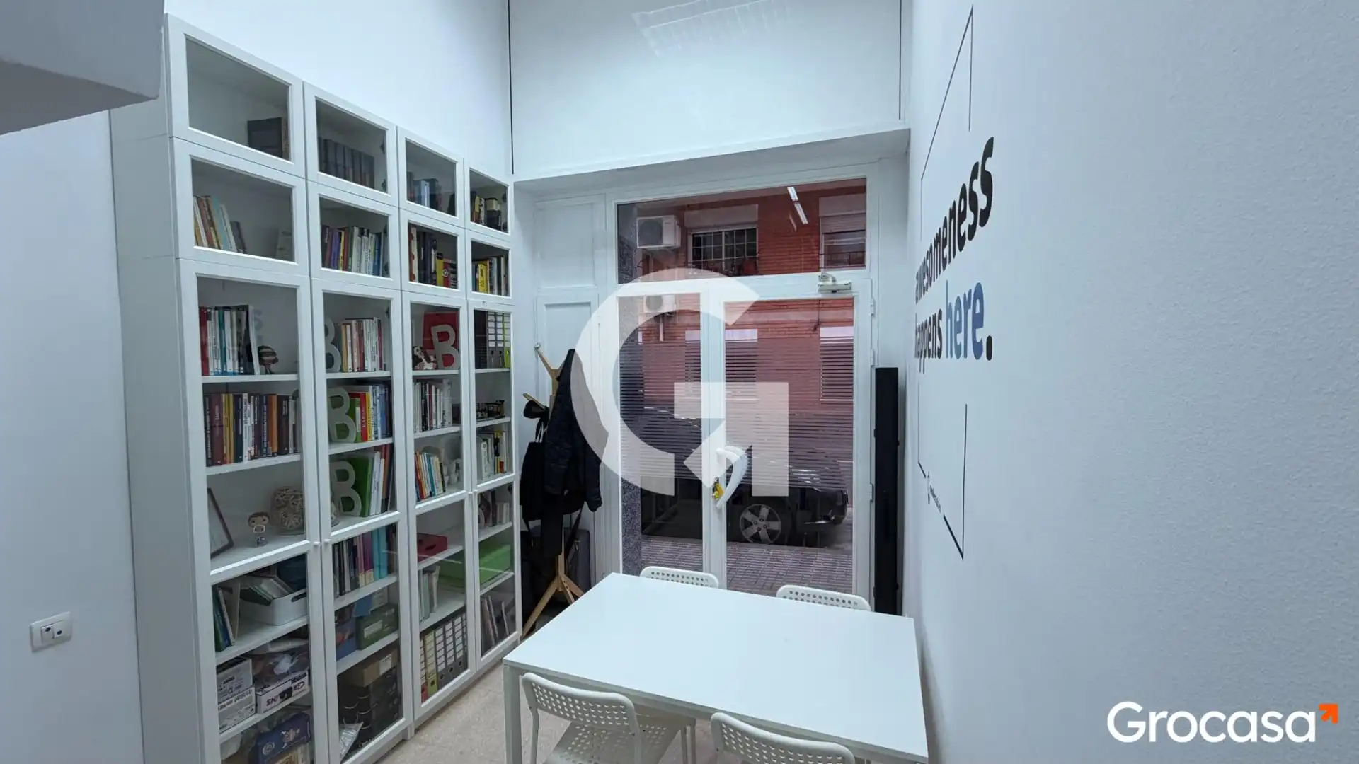 Commercial properties for sale in Cornellà de Llobregat  with Air Conditioner