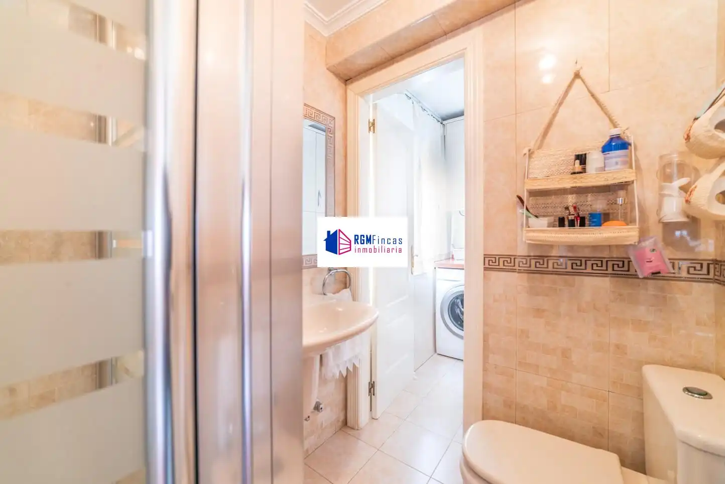 Bathroom of Flat for sale in Sevilla