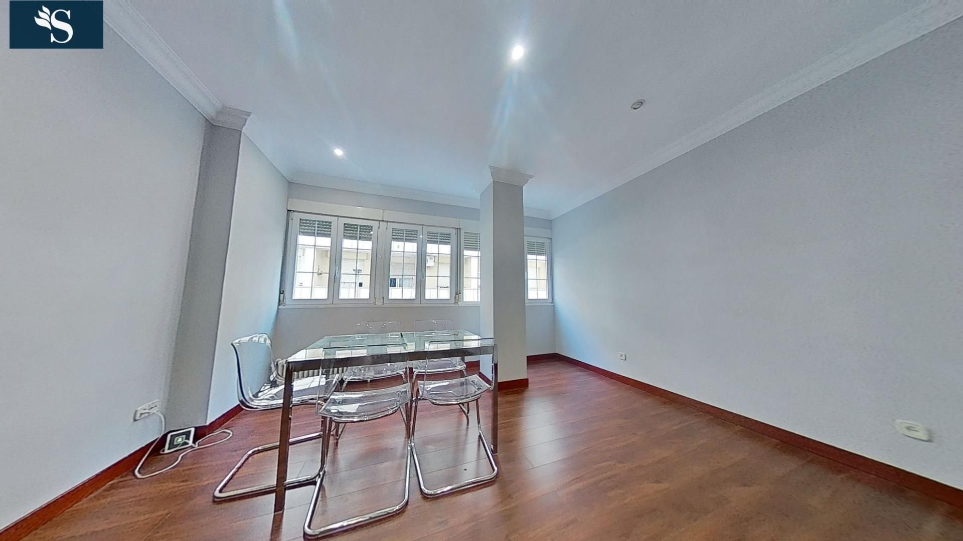 Dining room of Flat to rent in  Madrid Capital  with Heating and Alarm