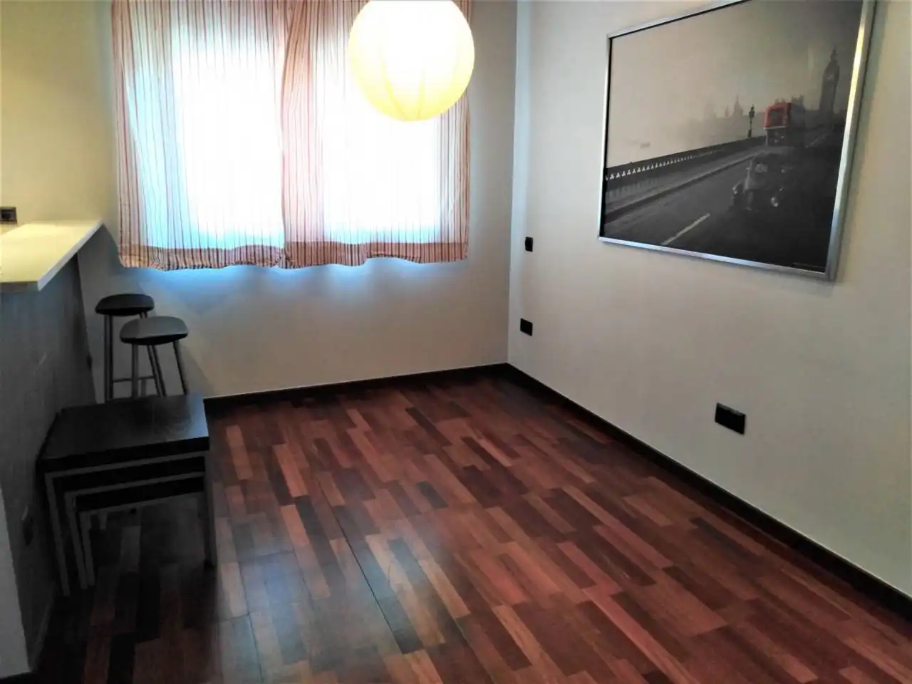 Sala d'estar de Pis en venda en Manresa amb Aire condicionat, Parquet i Moblat