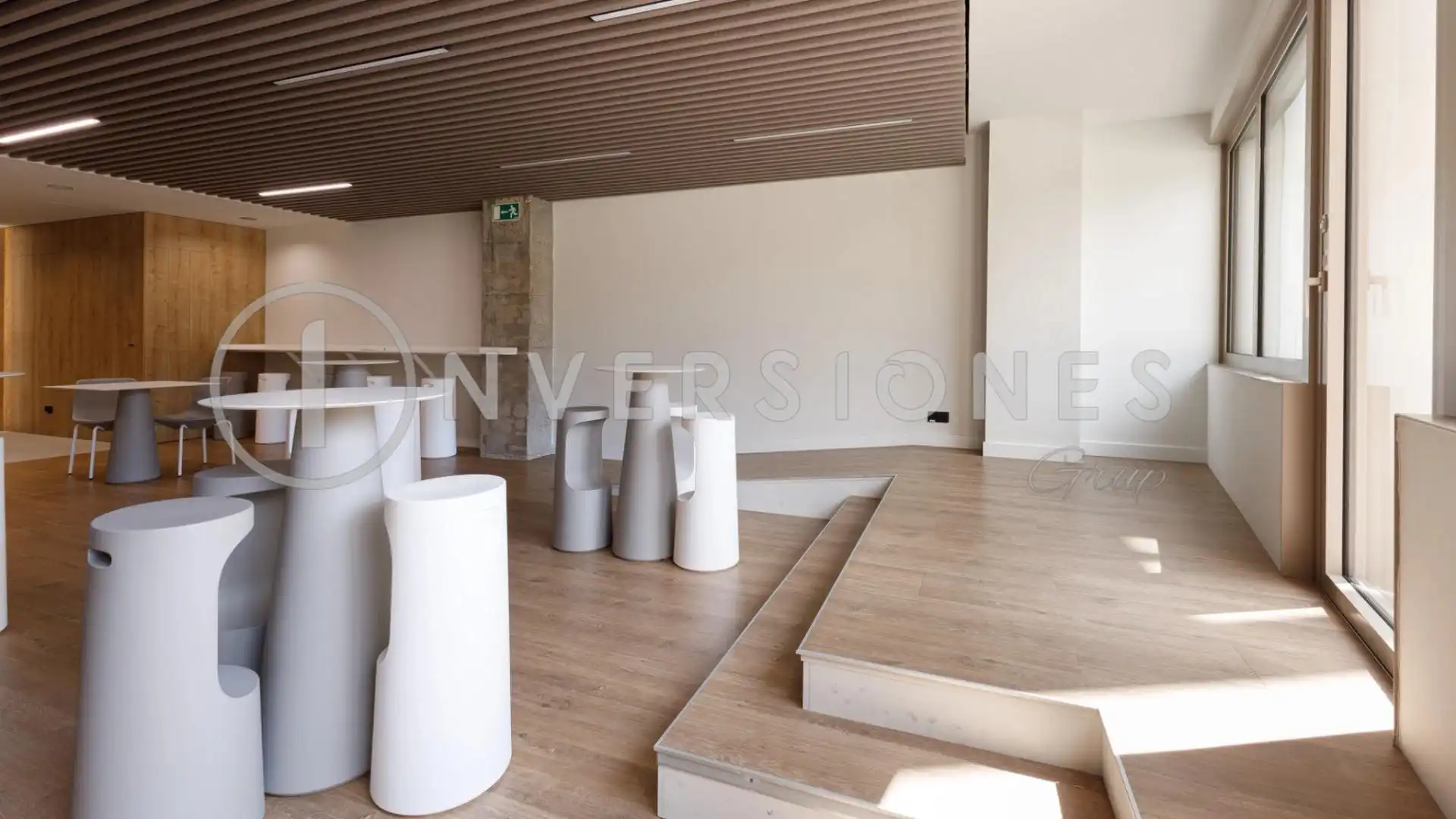 Sala d'estar de Oficina de lloguer en Barcelona amb Aire condicionat, Calefacció i Terrassa