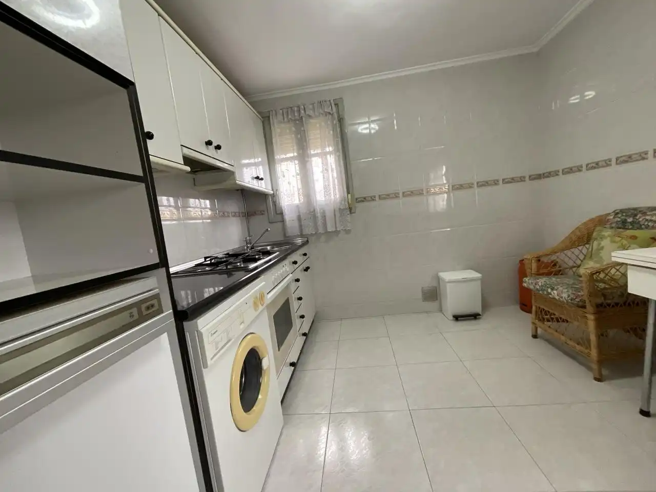 Küche von Wohnung zum Verkauf in Santo Domingo de la Calzada mit Möbliert