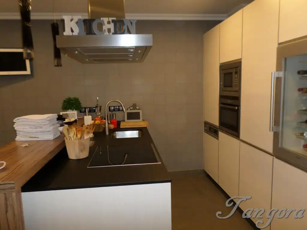 Küche von Maisonette zum Verkauf in Getxo  mit Heizung, Parkett und Abstellraum
