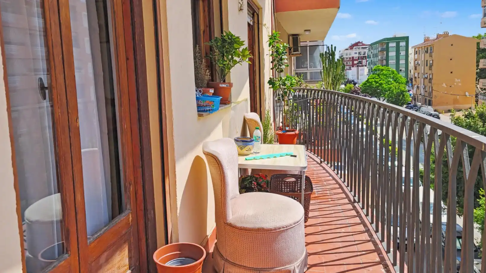 Piso con terraza en venta en Saladar