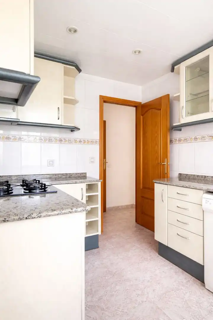 Appartement avec terrasse à vendre à Marianao, imagen 22