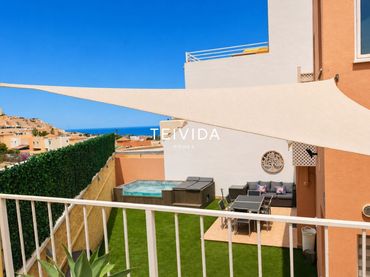 Terraced house with pool for sale in el Acebuche 11