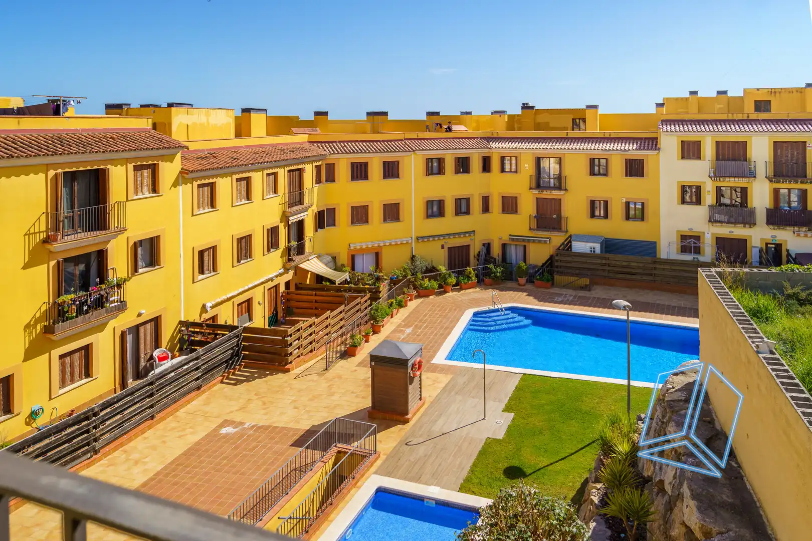 Vista exterior de Piso en venta en Creixell con Calefacción, Terraza y Piscina