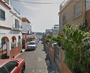 Vista exterior de Casa adosada en venda en San Juan de Aznalfarache amb Terrassa i Traster