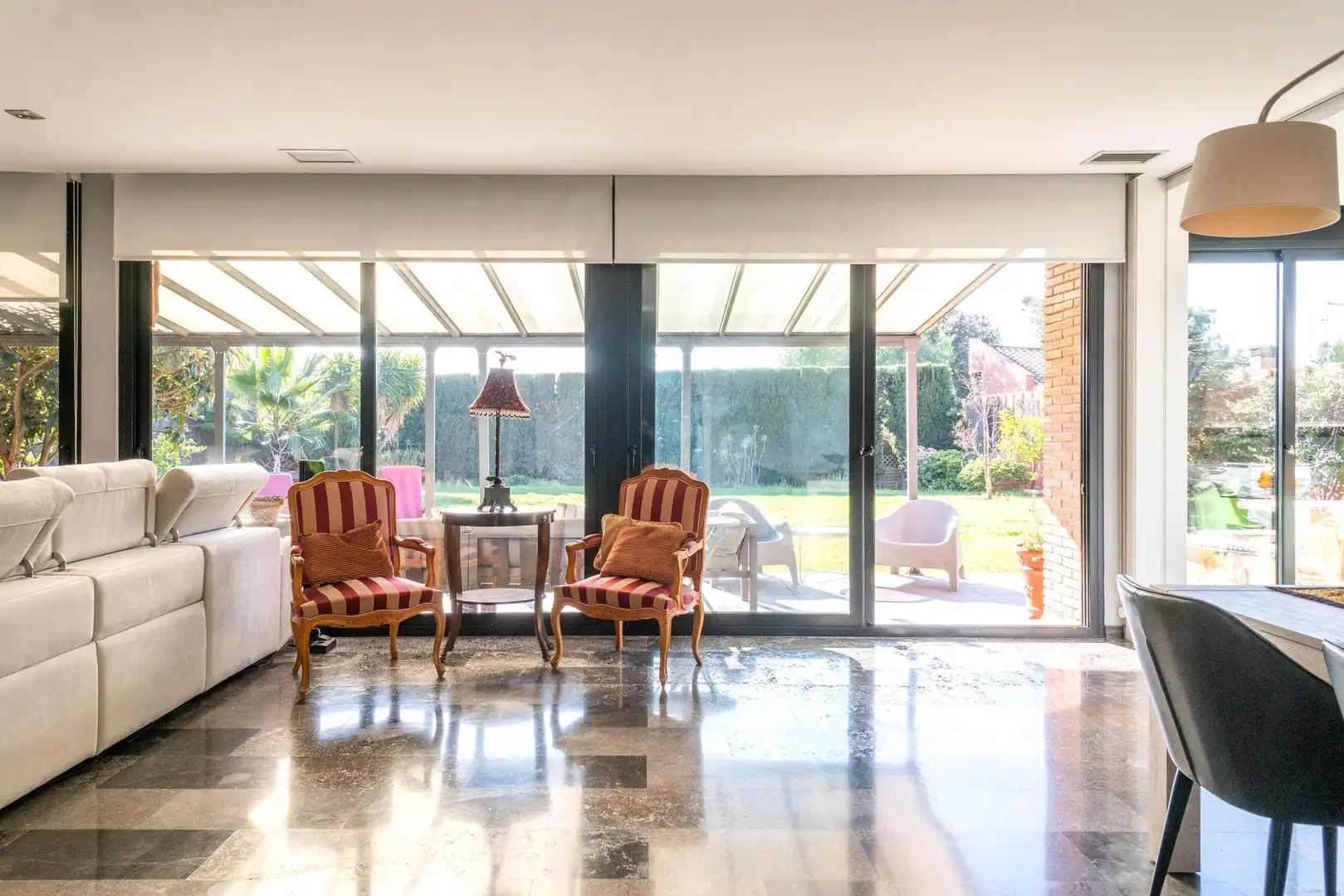 Sala de estar de Casa o chalet en venta en Sant Vicenç de Montalt con Aire acondicionado, Jardín privado y Terraza