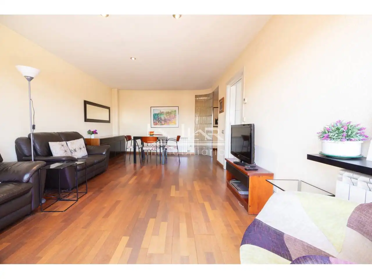 Exterior view of Flat for sale in Vic  with Heating, Parquet flooring and Storage room
