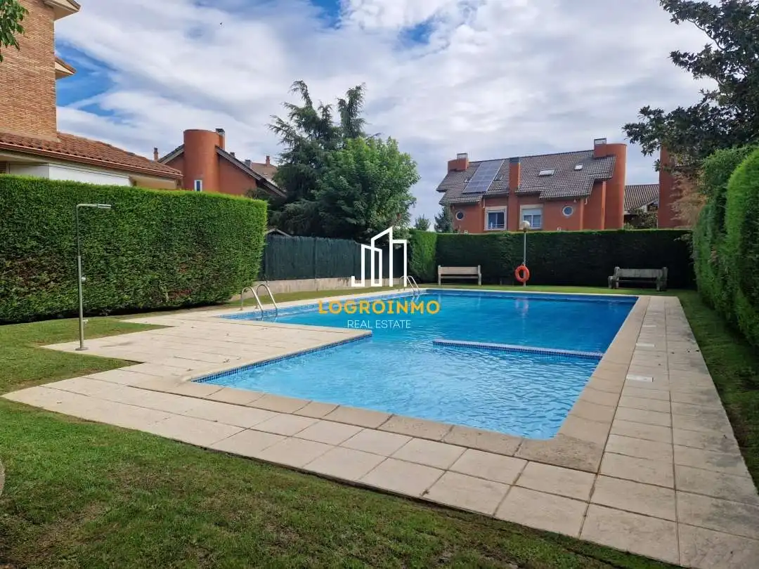 House with pool for sale in Avda. Madrid, imagen 54