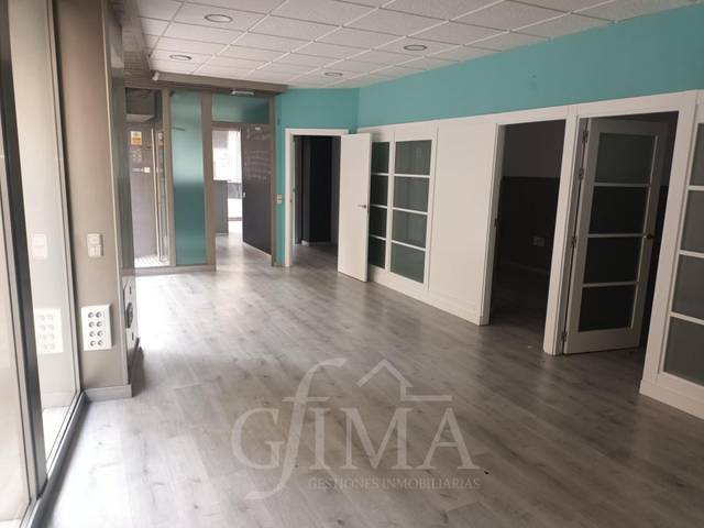 Local comercial en Alquiler en Plaza de Toros