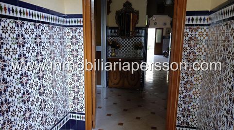 Amplia casa con cochera y patio en Écija  147 m2 construidos