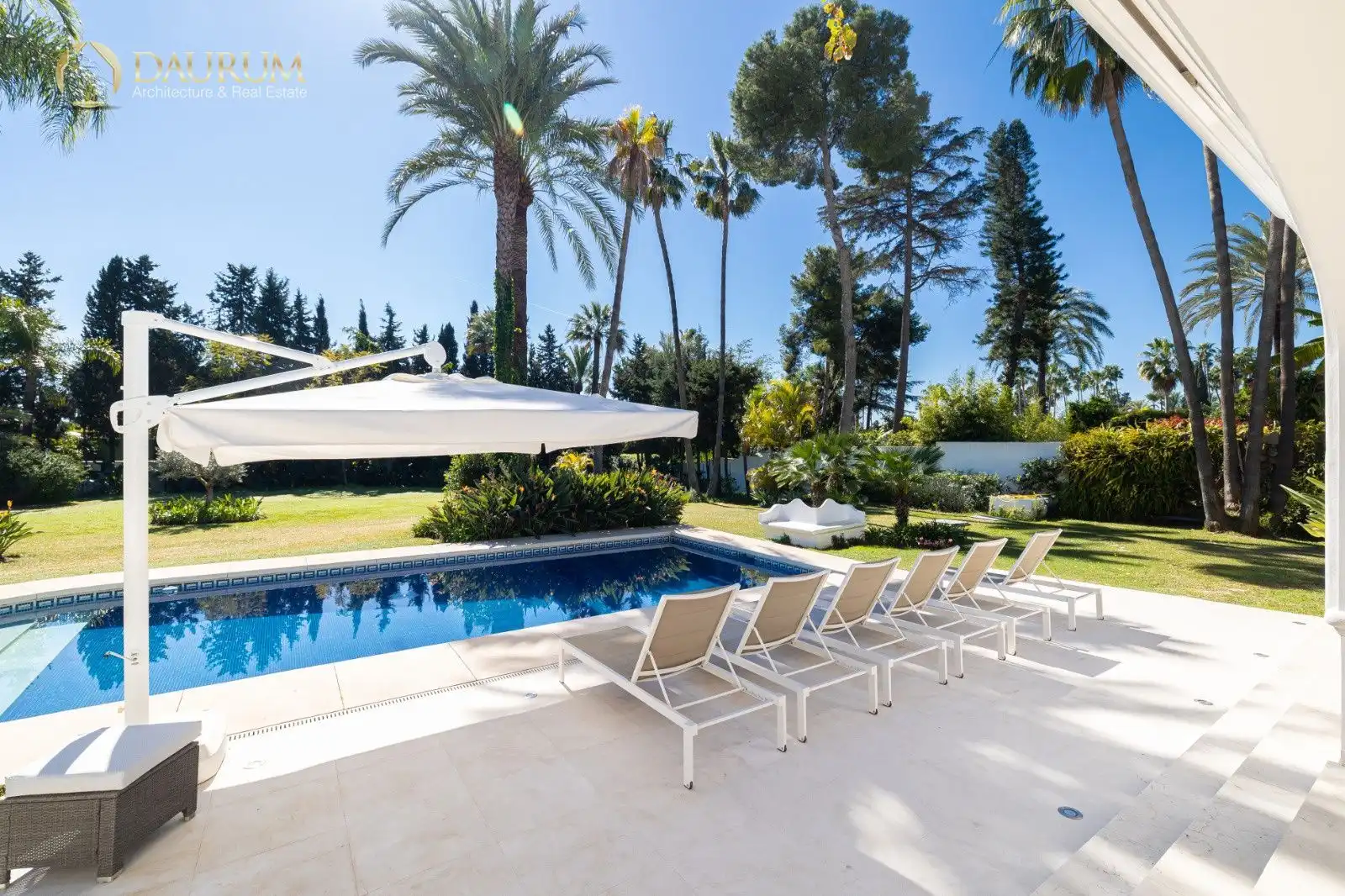 Chalet con piscina en venta en del Pilar, imagen 5