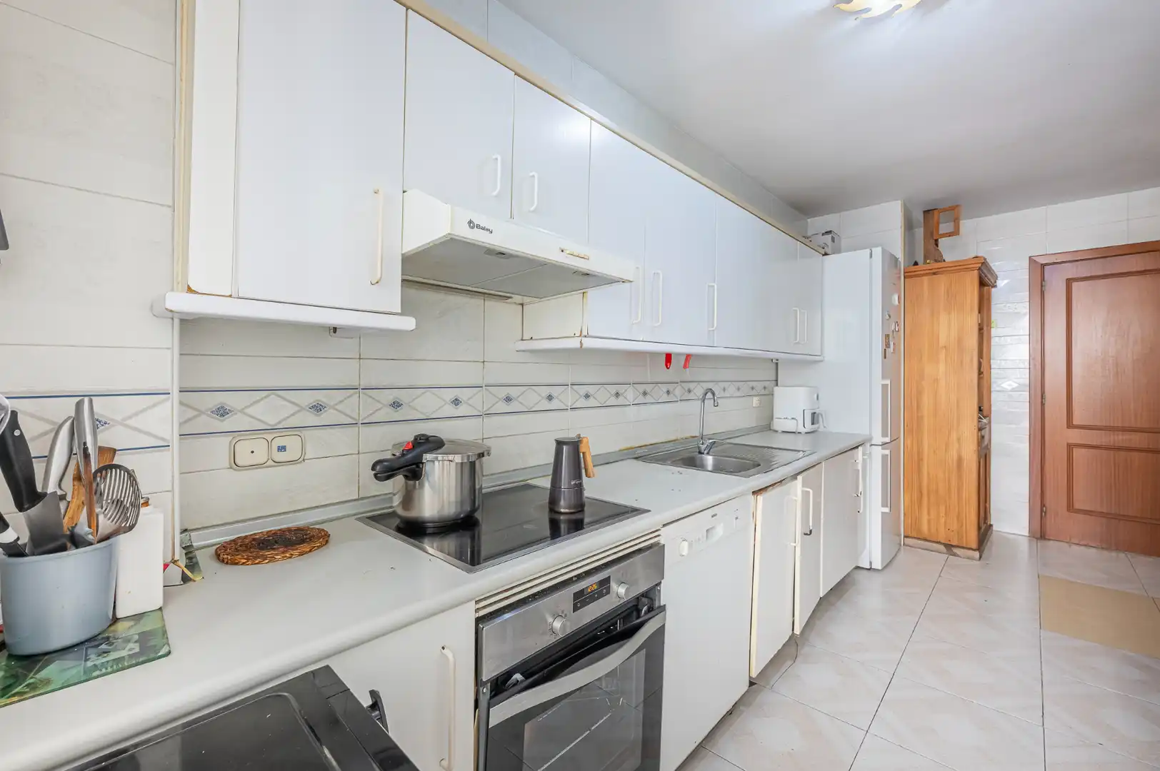 Cocina de Piso en venta en Marbella con Terraza y Amueblado