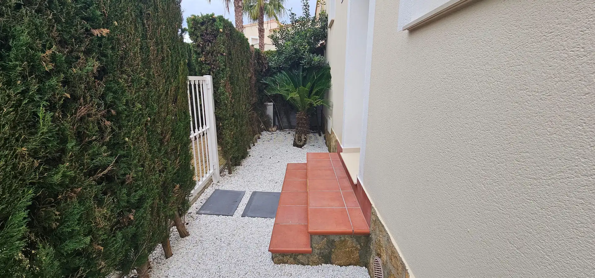 Einfamilien-Reihenhaus zum Verkauf in Calle de Vermeer, Oliva, Spain, Oliva Nova