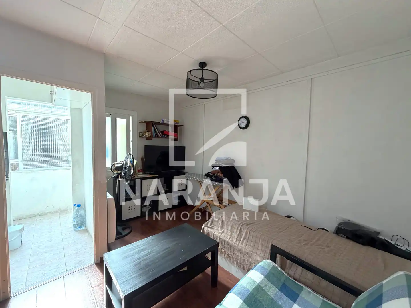 Bedroom of Flat for sale in Barcelona